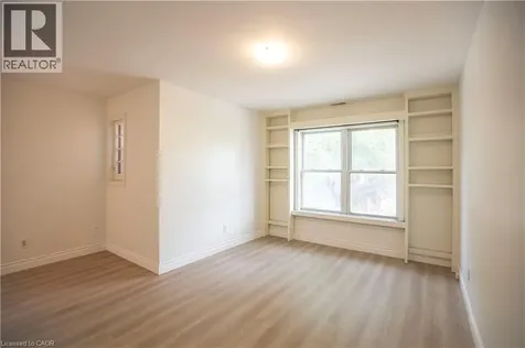 49 Fairleigh Avenue South Hamilton ON L8M 2K1