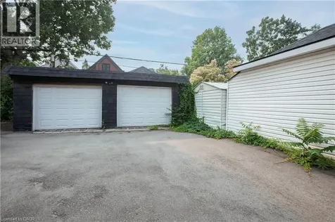 49 Fairleigh Avenue South Hamilton ON L8M 2K1