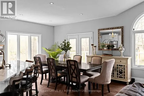 6 Hemlock Crescent Oro-medonte ON L0L 2L0