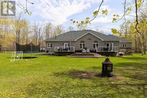 6 Hemlock Crescent Oro-medonte ON L0L 2L0