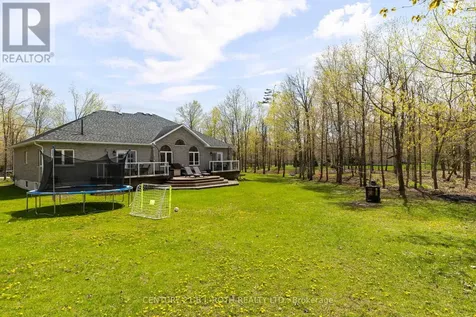 6 Hemlock Crescent Oro-medonte ON L0L 2L0