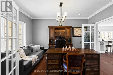 6 Hemlock Crescent Oro-medonte ON L0L 2L0