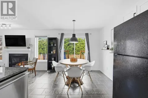 413 Montserrat Street Ottawa ON K2S 0L6