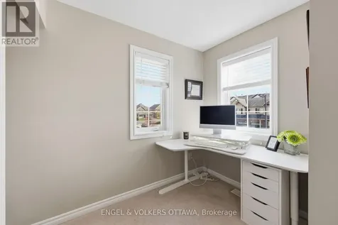 413 Montserrat Street Ottawa ON K2S 0L6