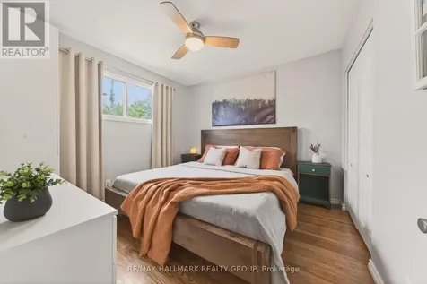 1081 Foley Avenue Ottawa ON K1G 2R4
