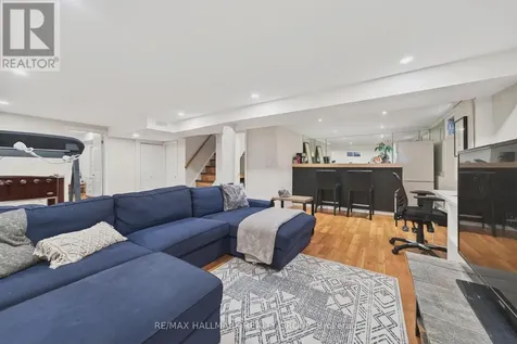 1081 Foley Avenue Ottawa ON K1G 2R4