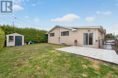 1081 Foley Avenue Ottawa ON K1G 2R4