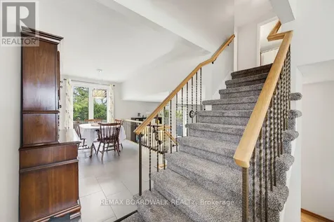 1703 Fieldstone Crescent Ottawa ON K1C 1R6