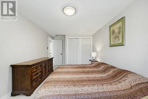 1703 Fieldstone Crescent Ottawa ON K1C 1R6