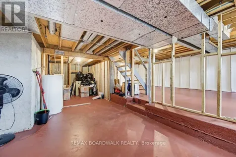 1703 Fieldstone Crescent Ottawa ON K1C 1R6