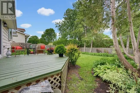 1703 Fieldstone Crescent Ottawa ON K1C 1R6