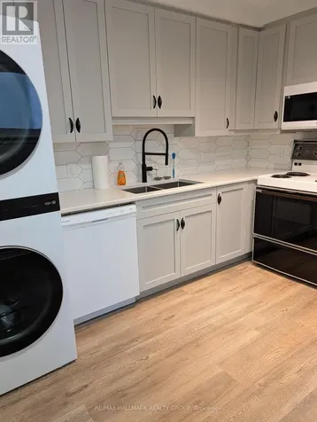 387 St Denis Street Ottawa ON K1L 5H8
