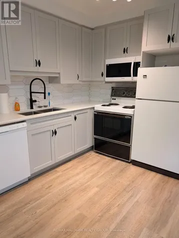 387 St Denis Street Ottawa ON K1L 5H8