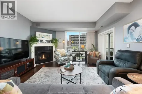 4789 Riverside Drive East Windsor ON N8Y 5A2