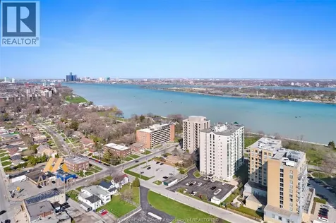 4789 Riverside Drive East Windsor ON N8Y 5A2