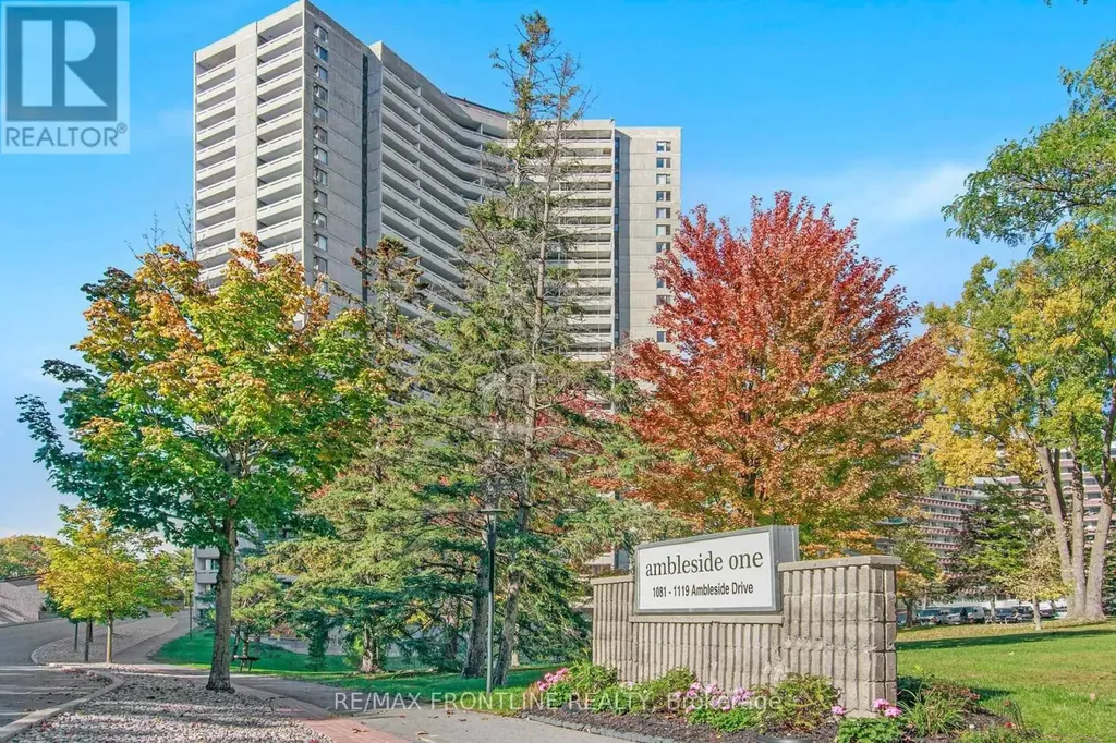 1081 Ambleside Drive Ottawa ON K2B 8C8