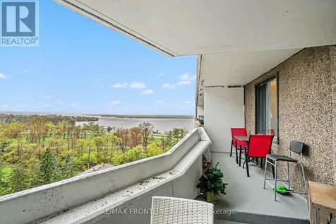 1081 Ambleside Drive Ottawa ON K2B 8C8