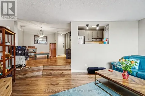 1081 Ambleside Drive Ottawa ON K2B 8C8