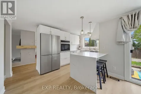 2333 Cotters Crescent Ottawa ON K1V 8Y7