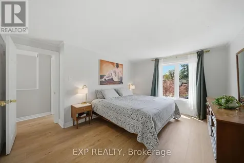 2333 Cotters Crescent Ottawa ON K1V 8Y7