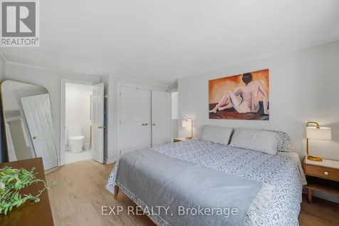 2333 Cotters Crescent Ottawa ON K1V 8Y7