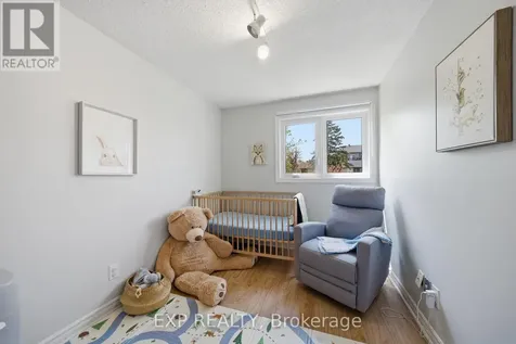 2333 Cotters Crescent Ottawa ON K1V 8Y7