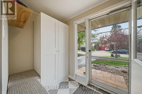 2333 Cotters Crescent Ottawa ON K1V 8Y7