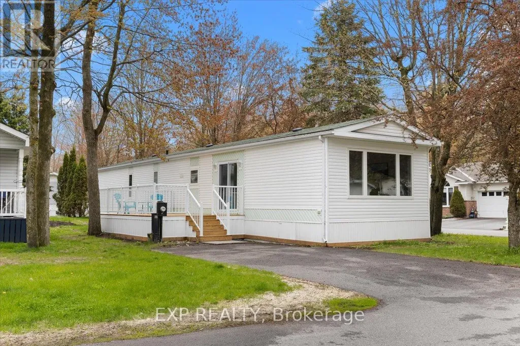 1083 Vista Tara Private Ottawa ON K4P 1C9