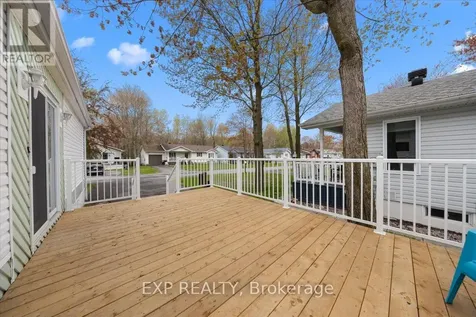 1083 Vista Tara Private Ottawa ON K4P 1C9