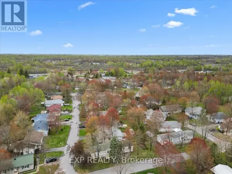 1083 Vista Tara Private Ottawa ON K4P 1C9
