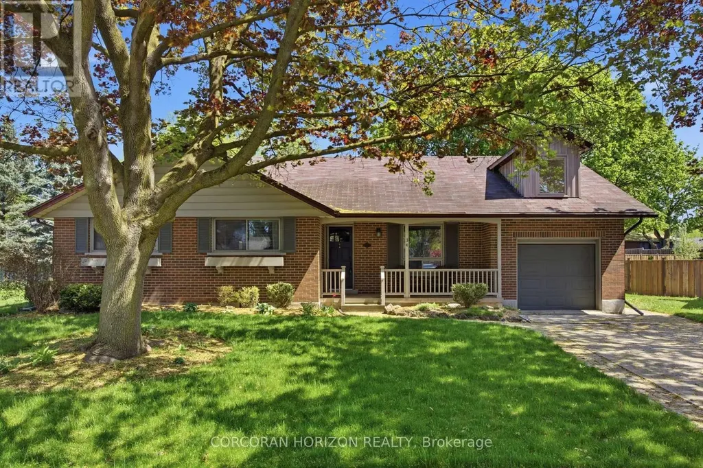34 Yule Place Kitchener ON N2B 2J8