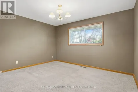 34 Yule Place Kitchener ON N2B 2J8