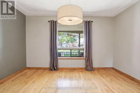 34 Yule Place Kitchener ON N2B 2J8