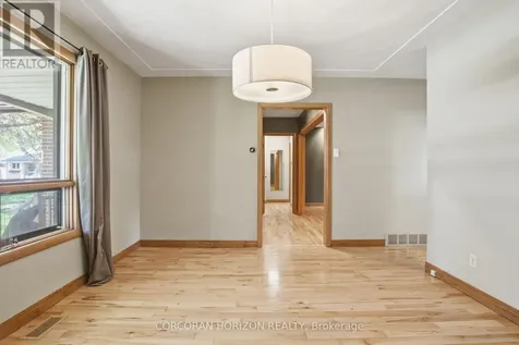 34 Yule Place Kitchener ON N2B 2J8