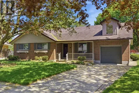 34 Yule Place Kitchener ON N2B 2J8