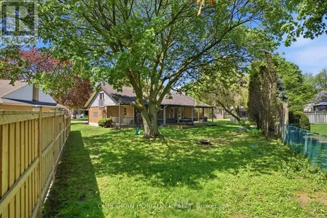 34 Yule Place Kitchener ON N2B 2J8
