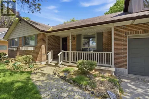 34 Yule Place Kitchener ON N2B 2J8