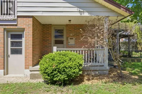 34 Yule Place Kitchener ON N2B 2J8