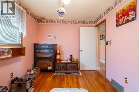 75 Hanover Place Hamilton ON L8K 5X7