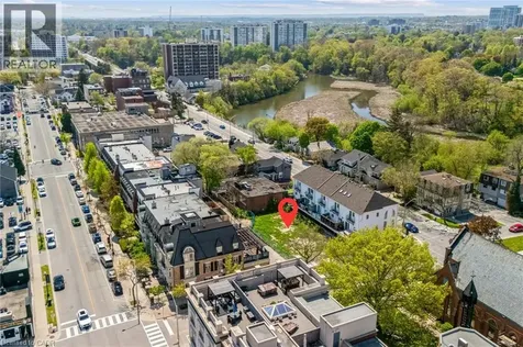 132 Dunn Street Oakville ON L6J 3E2