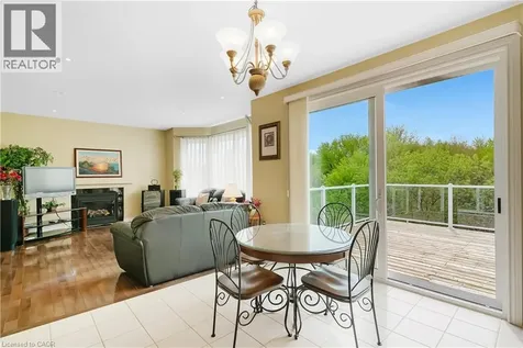 27 Glazebrook Crescent Cambridge ON N1T 2H7