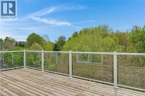 27 Glazebrook Crescent Cambridge ON N1T 2H7