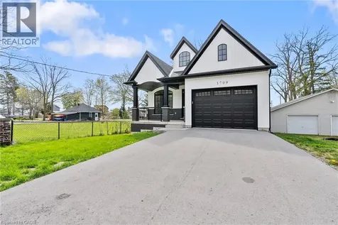 3709 Ryan Avenue Fort Erie ON L0S 1B0