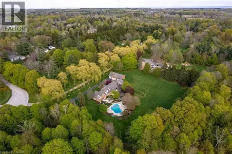 1670 Medad Springs Court Burlington ON L8P 0B7