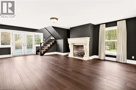 1670 Medad Springs Court Burlington ON L8P 0B7