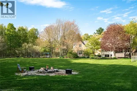 1670 Medad Springs Court Burlington ON L8P 0B7