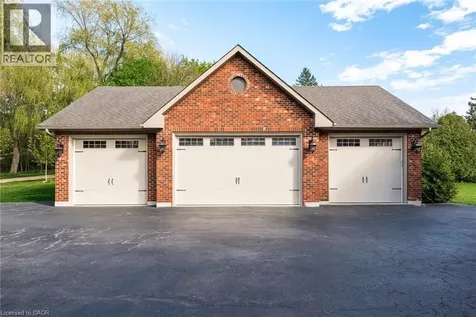 1670 Medad Springs Court Burlington ON L8P 0B7
