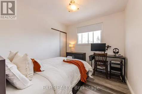 1836 Lorraine Avenue Ottawa ON K1H 6Z8