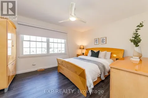 1836 Lorraine Avenue Ottawa ON K1H 6Z8