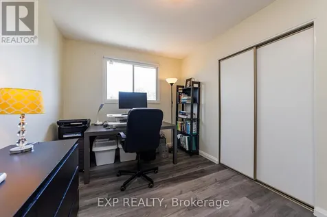 1836 Lorraine Avenue Ottawa ON K1H 6Z8